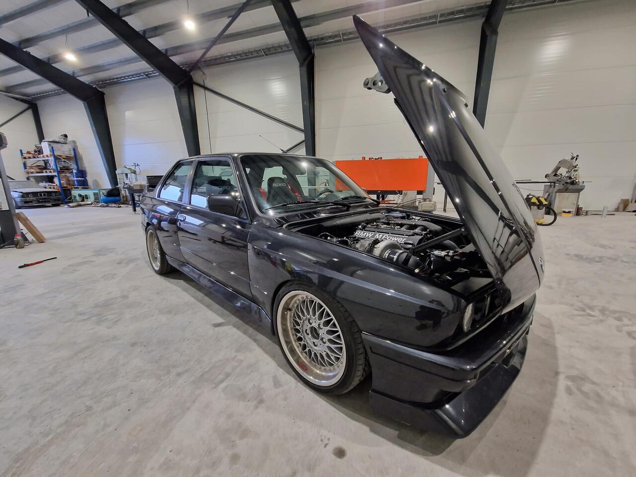 BMW E30 M3 turbo bygg