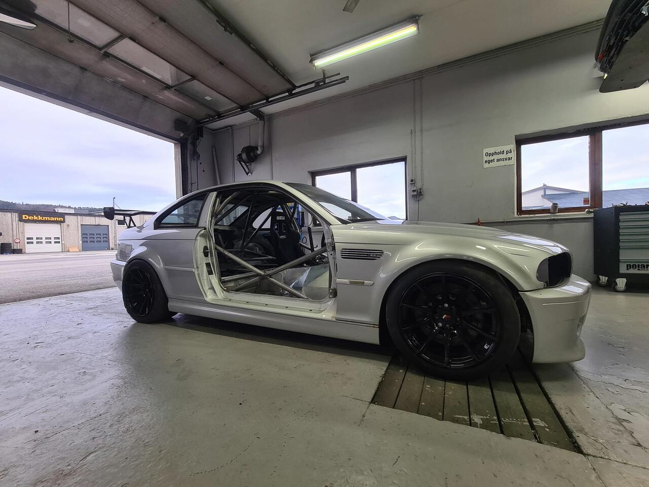 BMW E46 M3 — track build