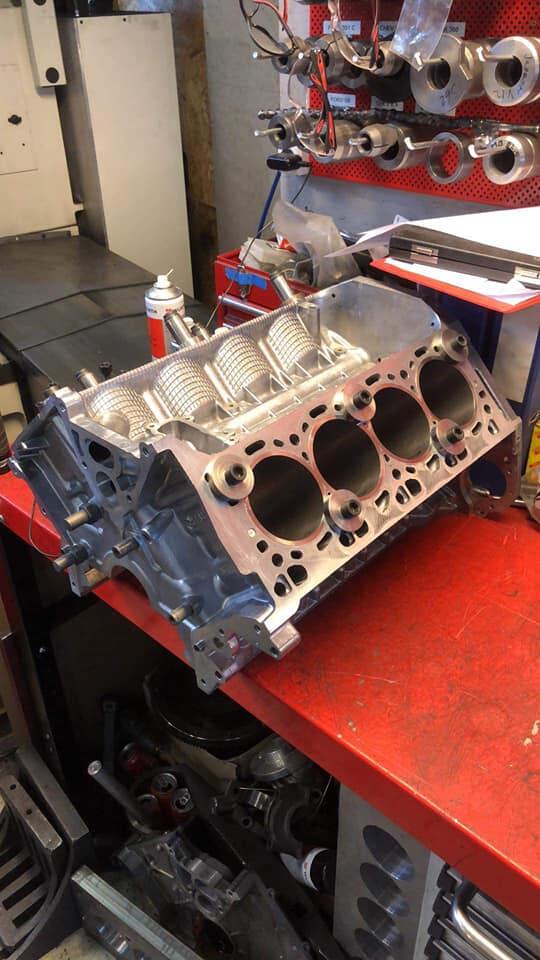 Motorblokk med custom foringer